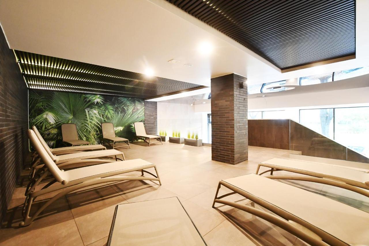Apartamenty Navigator- Nadmorskie Tarasy Port โควอบเซก ภายนอก รูปภาพ