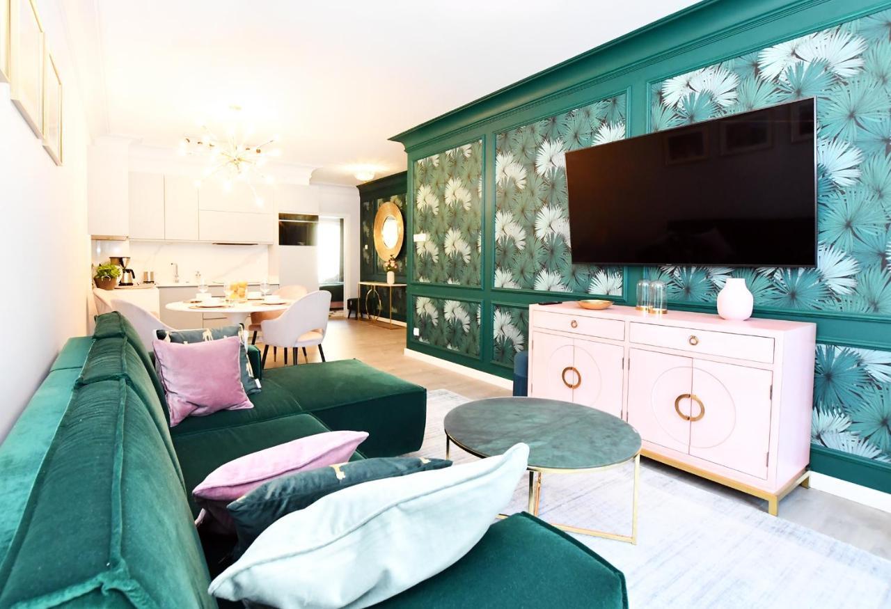 Apartamenty Navigator- Nadmorskie Tarasy Port โควอบเซก ภายนอก รูปภาพ
