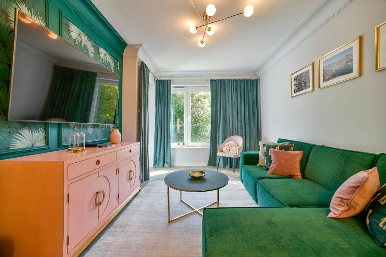 Apartamenty Navigator- Nadmorskie Tarasy Port โควอบเซก ภายนอก รูปภาพ