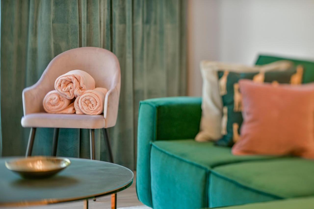 Apartamenty Navigator- Nadmorskie Tarasy Port โควอบเซก ภายนอก รูปภาพ