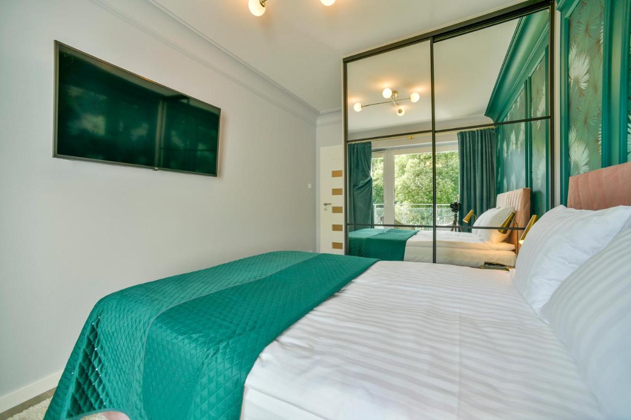 Apartamenty Navigator- Nadmorskie Tarasy Port โควอบเซก ภายนอก รูปภาพ